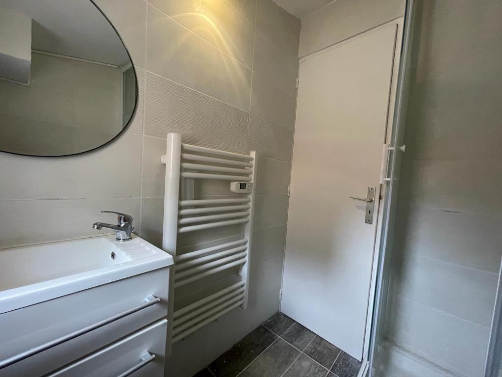 Le Confort - Calme, Ideale Couple, Business, Long Sejour Niort Exterior foto